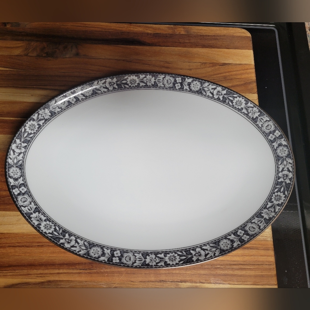 Vintage‎ Sango China Japan Navarro Grey Floral Design 12" Oval serving plater